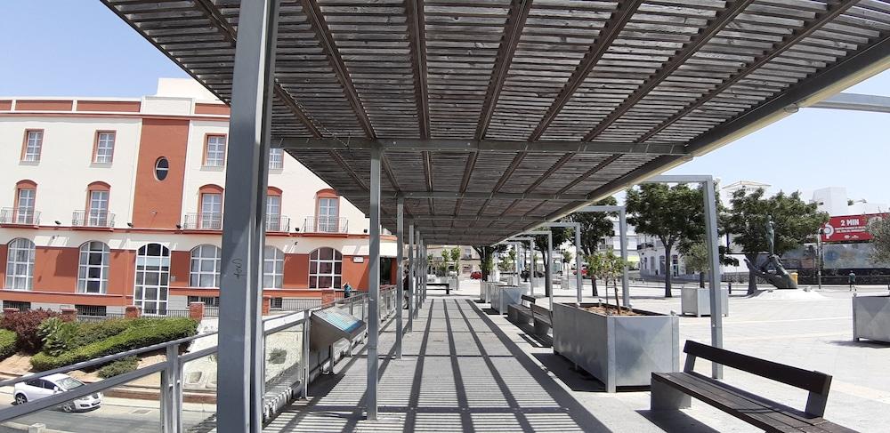 Crisol Chiclana Hotel Chiclana de la Frontera Exterior photo