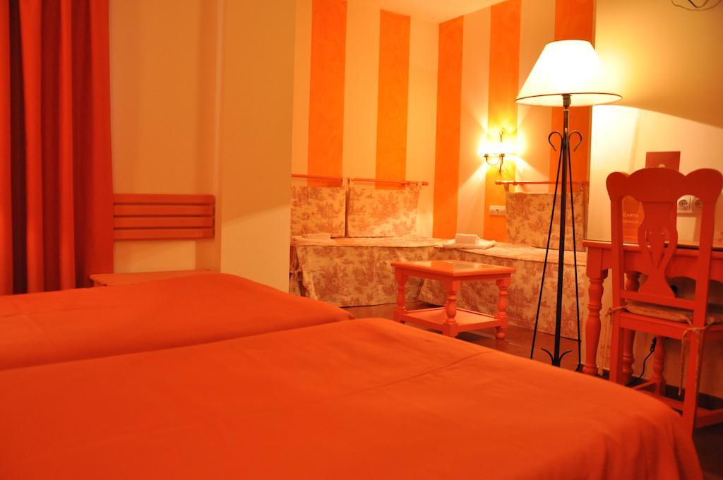 Crisol Chiclana Hotel Chiclana de la Frontera Exterior photo