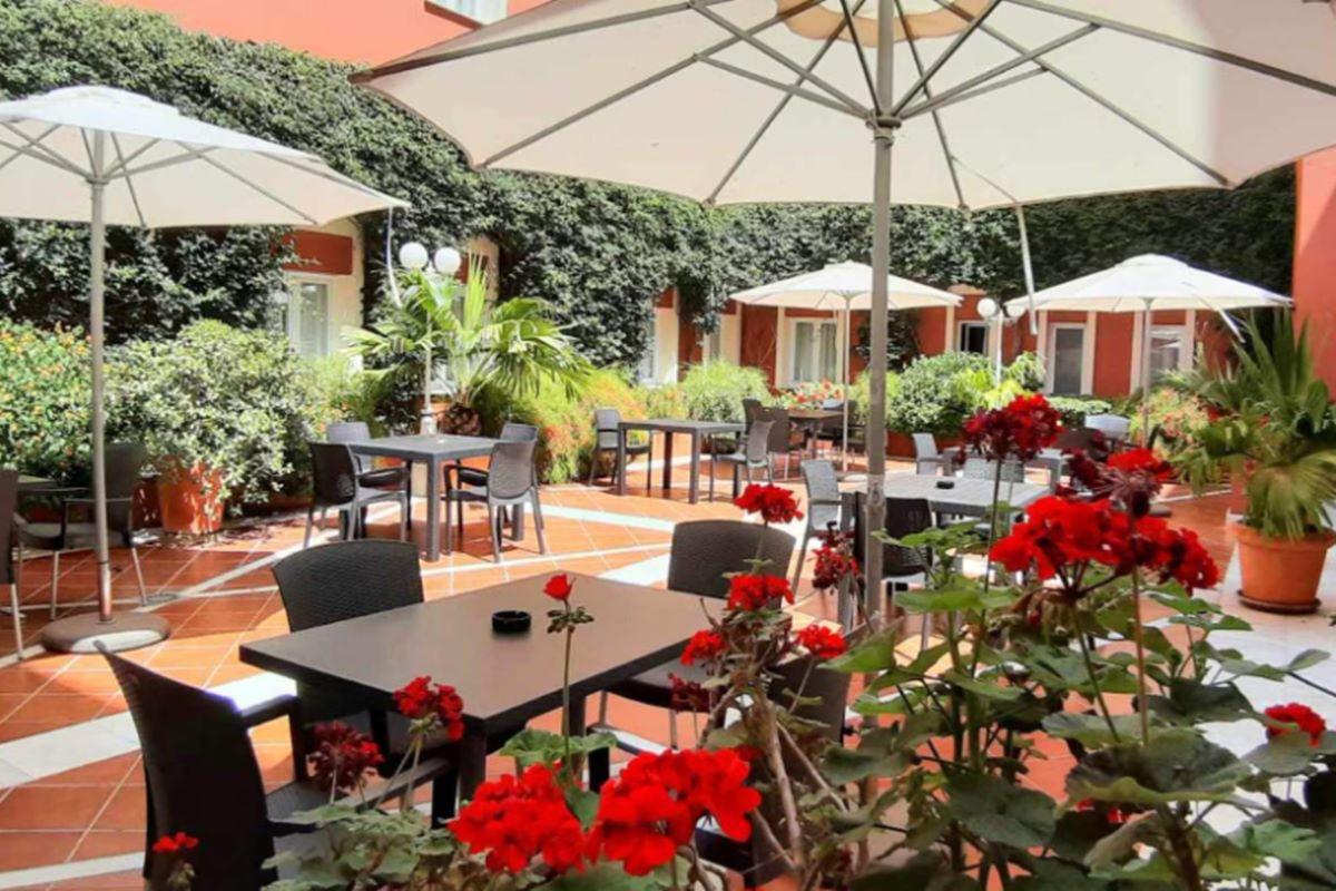 Crisol Chiclana Hotel Chiclana de la Frontera Exterior photo