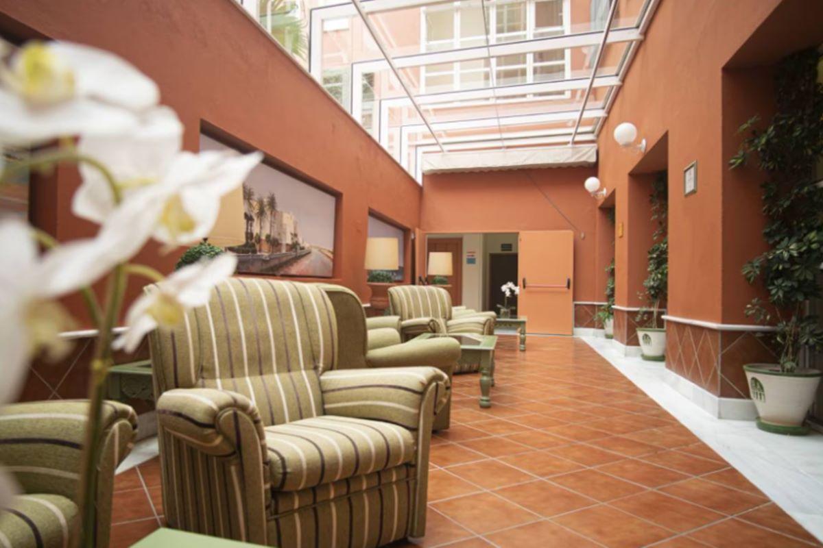 Crisol Chiclana Hotel Chiclana de la Frontera Exterior photo